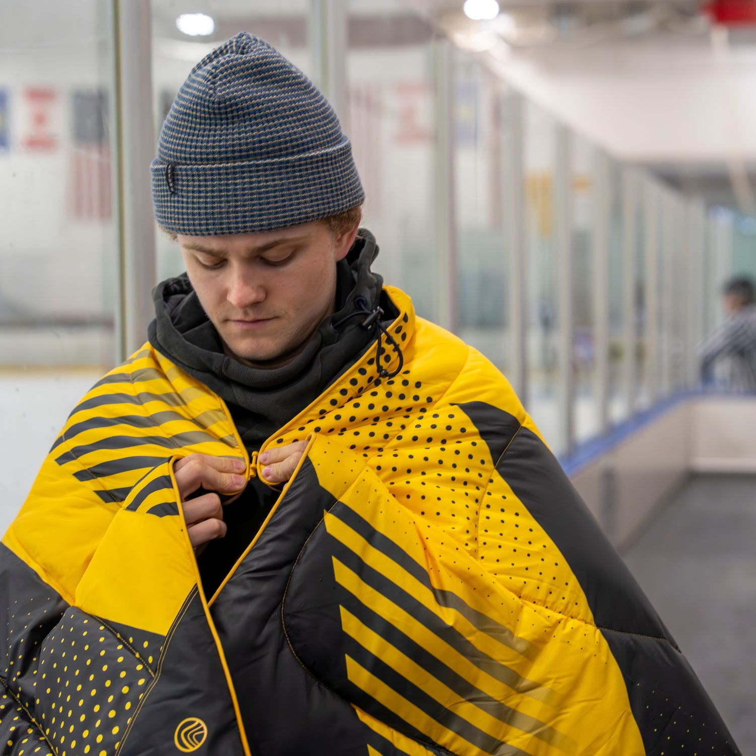 Gametime Puffy Blanket - Yellow / Black - Image 9