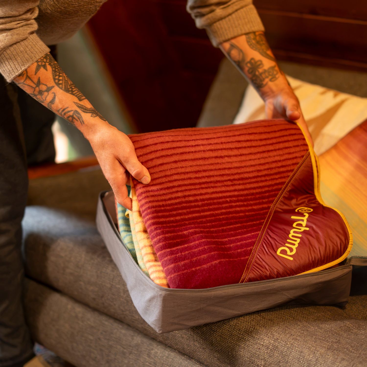 Merino Softwool Blanket - Quilted Amber - Image 9