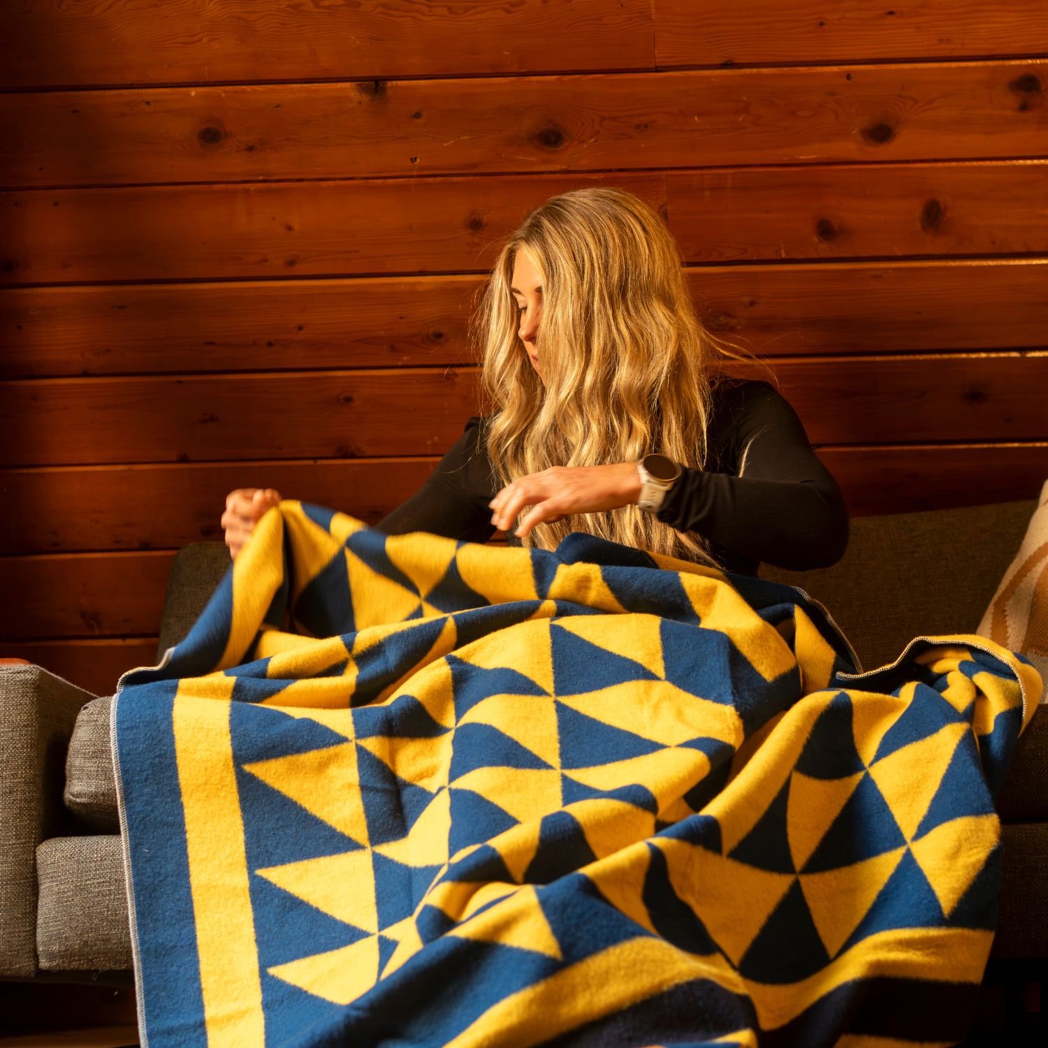 Merino Softwool Blanket - Quilted Amber - Image 15