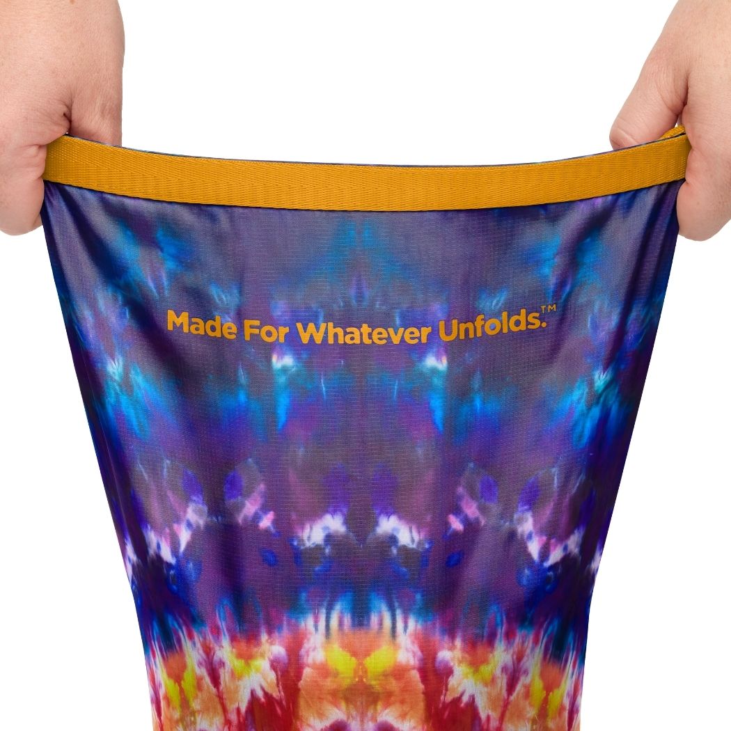 Original Puffy Blanket - Tapestry Tie Dye - Image 8