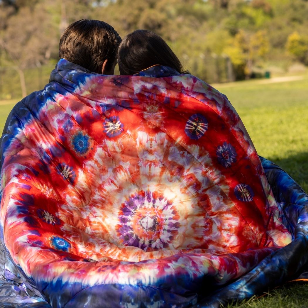 Original Puffy Blanket - Tapestry Tie Dye - Image 12
