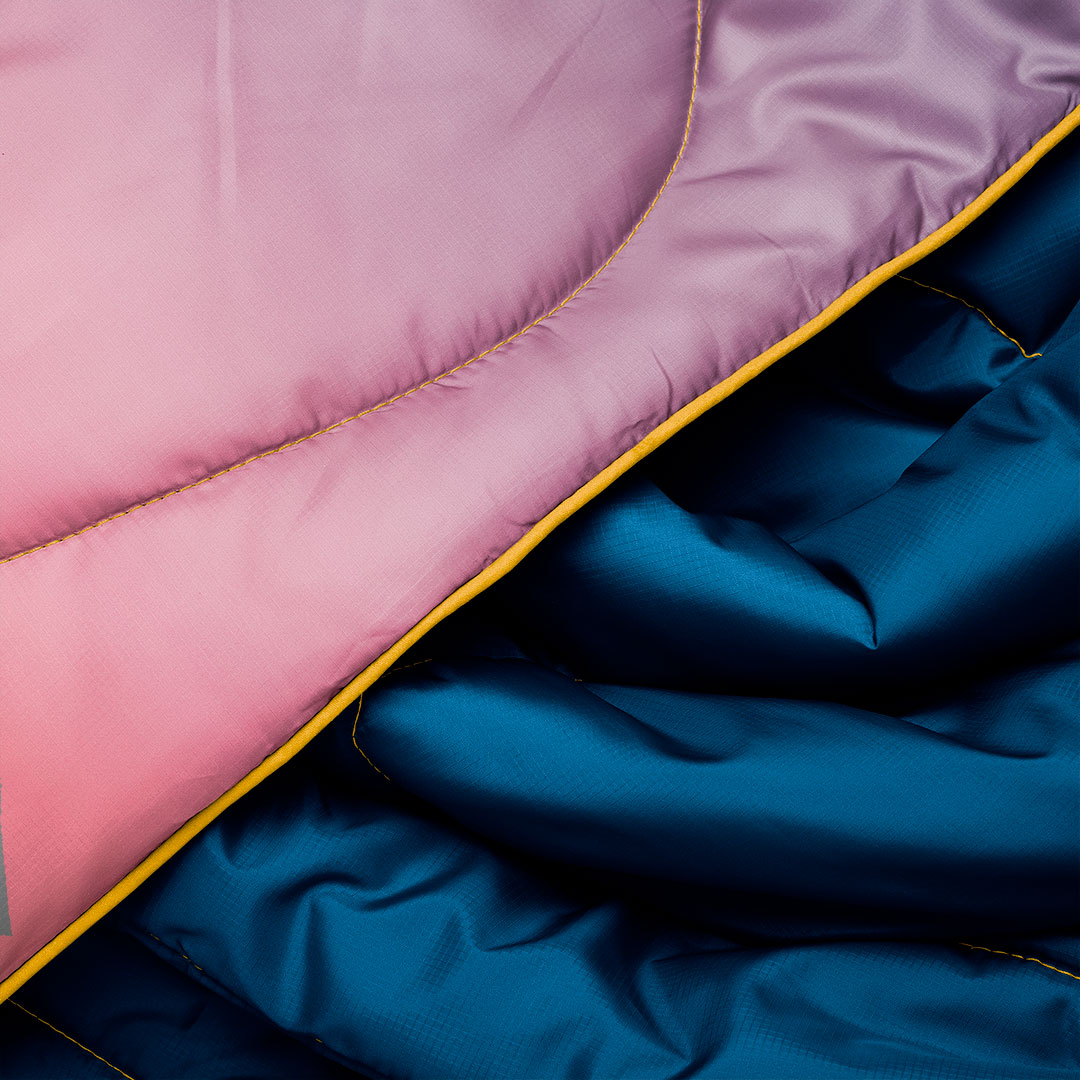 Travel Puffy Blanket - Horizon Fade - Image 7