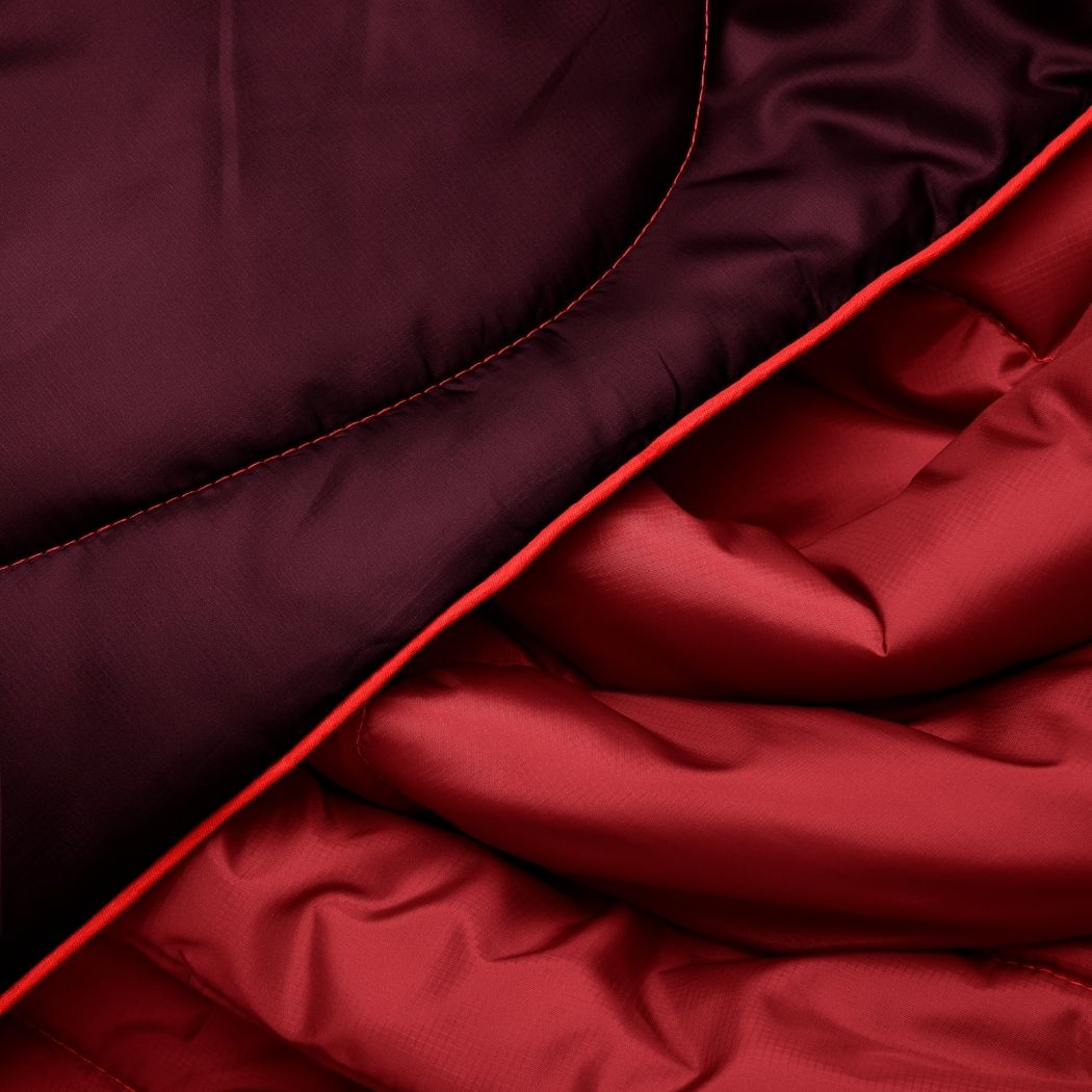 Original Puffy Blanket - Fig Cherry - Image 5