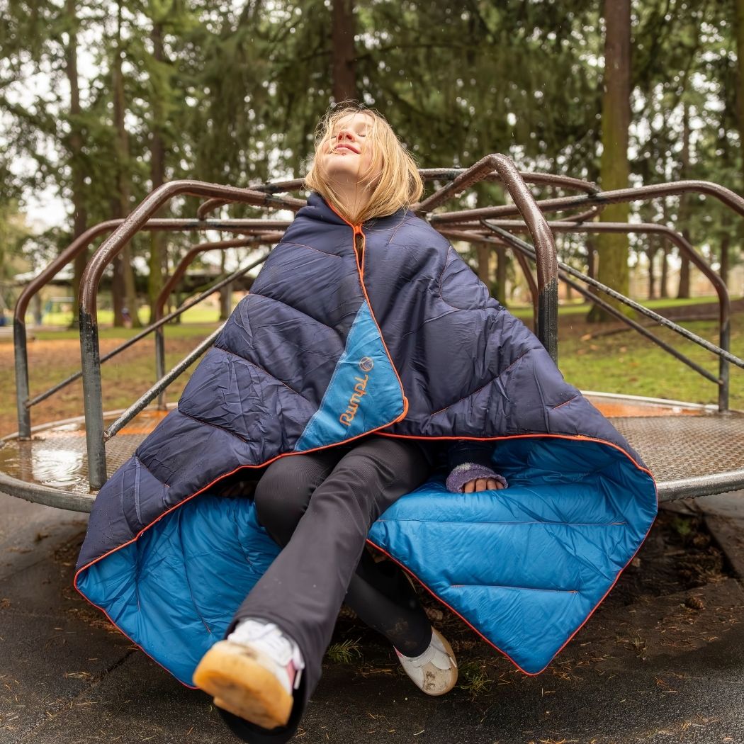 Original Puffy Blanket - Midnight Blue - Image 21