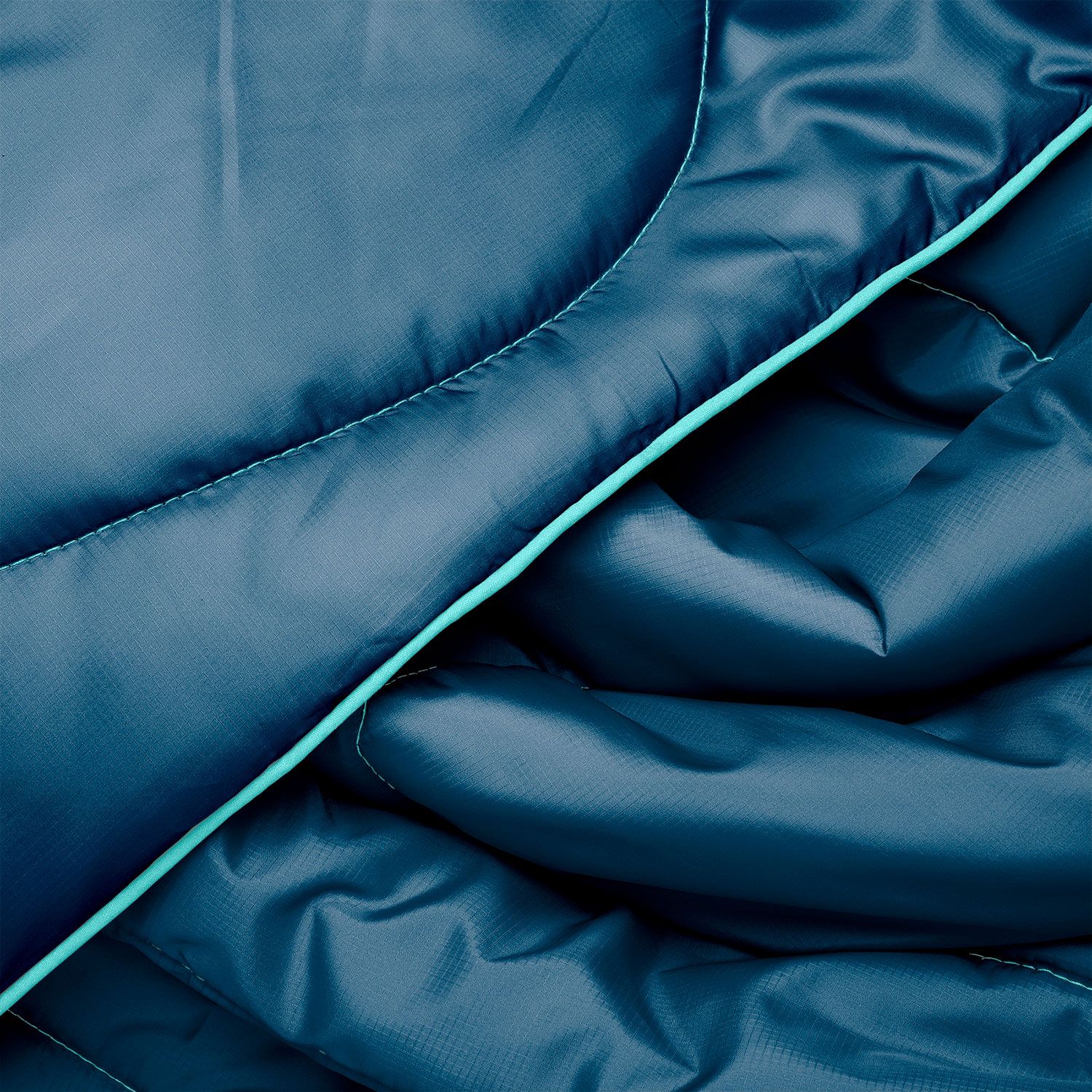 Travel Puffy Blanket - Deepwater - Image 7