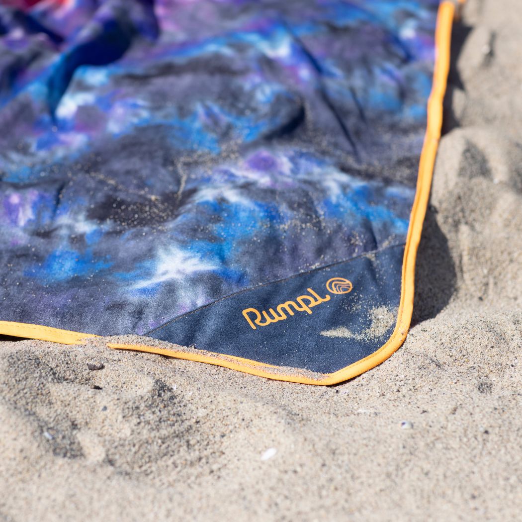 Tech Towel Tote - Tapestry Tie Dye - Image 9